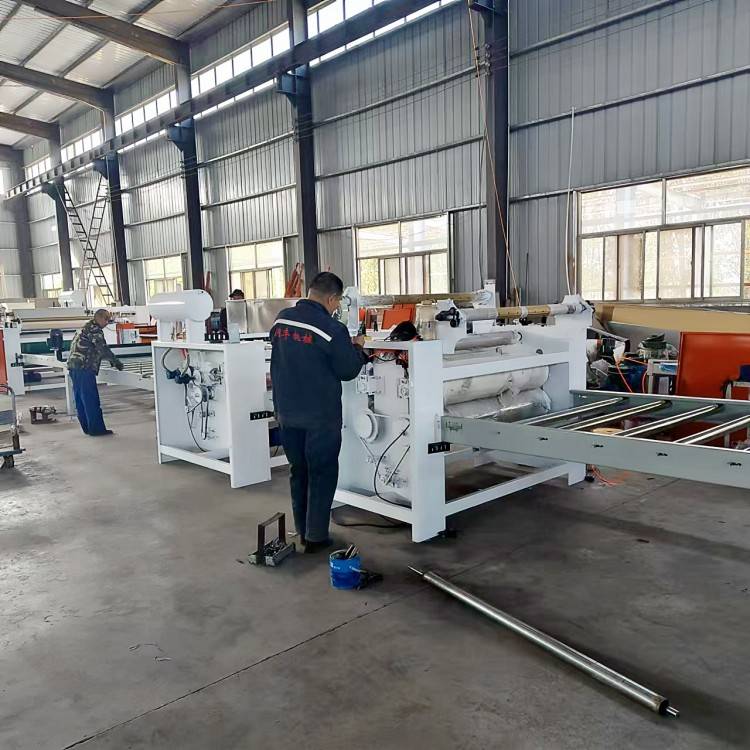 吸音海绵皮革覆膜机 墙布影视墙EVA热胶平贴机 PVC木饰面板复合机