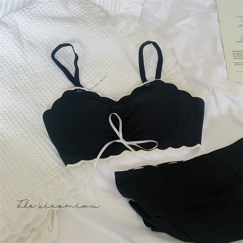 日系少女无痕夏季薄款无钢圈小胸聚拢内衣套装大胸显小文胸