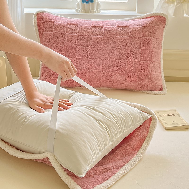冬季塔芙绒绑带枕巾法兰绒牛奶绒双层绒隔脏枕巾可固定.防滑不脱