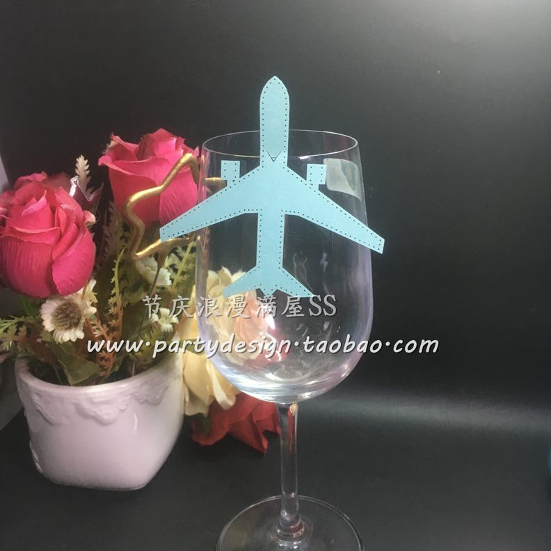 卡位宴会插卡牌起 纸杯飞机酒杯插卡飞机席 枚名字镂空飞  50桌卡