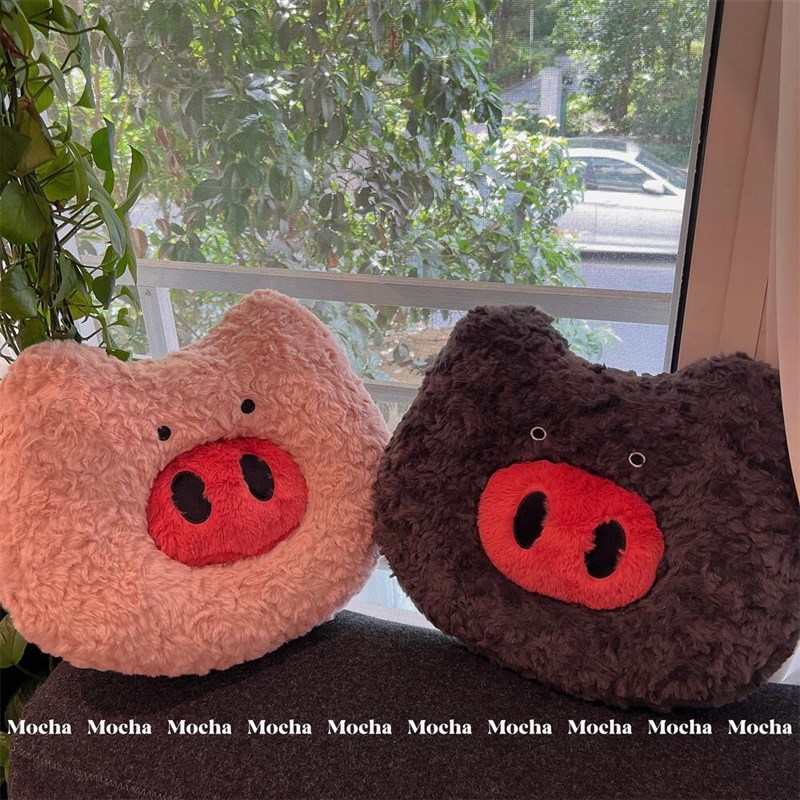 网红可爱猪猪抱枕靠背垫学生教室午睡靠枕猪鼻子办公室沙发腰靠女