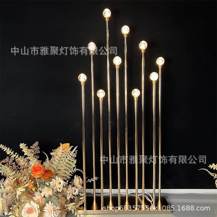 婚礼亚克力摆气堂泡球电镀件奥斯路引灯宴会布BED置道卡具舞台装