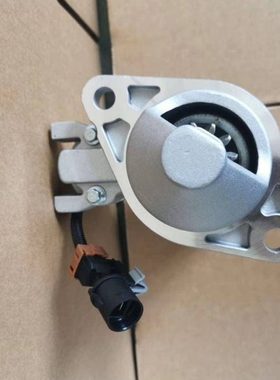 云内D30TCI-70400-1起动机马达S15-35201起动机云内D25/D30起动机