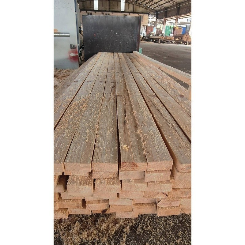 建筑方木工地用木方桥梁枕木垫木木龙骨J木跳板方木条松木方花旗