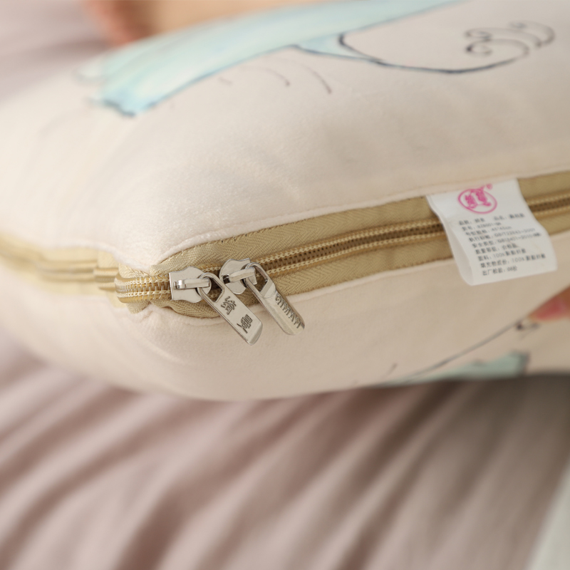 卡通折叠抱枕被子两用车载靠垫汽车沙发空调被可爱办公室午睡毯子