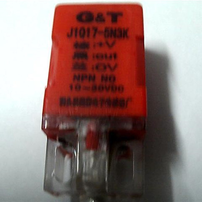 纺织机专用传f感器J1Q17-5N3K/洞头电子双喷接近开关/储纬器传感