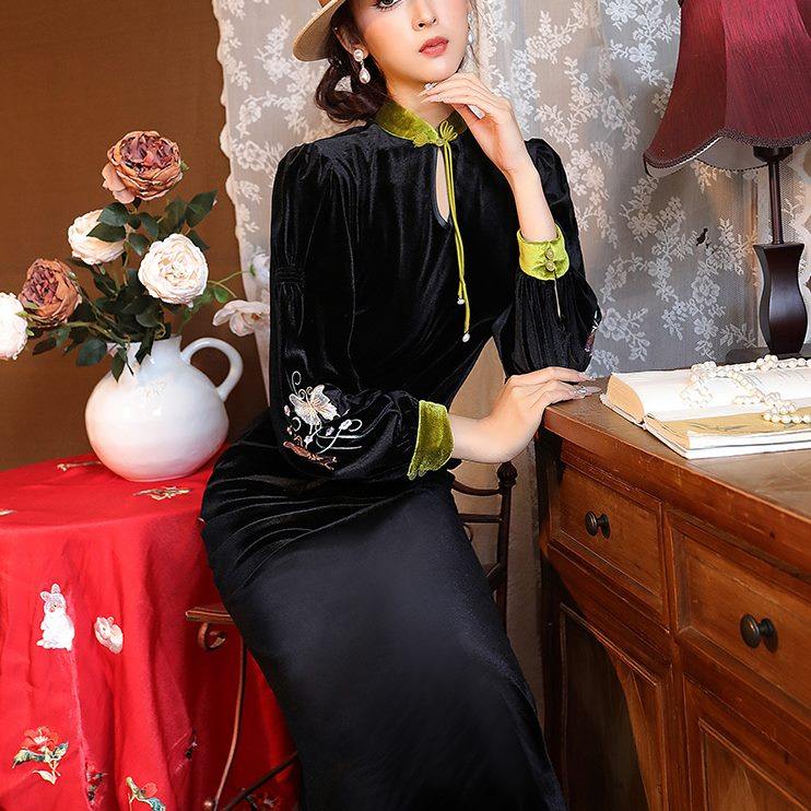 秋冬款改良丝绒旗袍新款黑色长款连衣裙新中式新款女2023宴会礼服