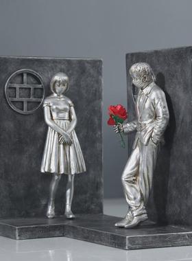 【】创意班克西书挡书立书靠摆件客厅S房间装饰品工艺品