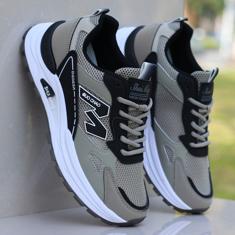 男鞋夏季镂空透气洞洞网鞋青少年百搭休闲软底防滑跑步鞋防臭凉鞋