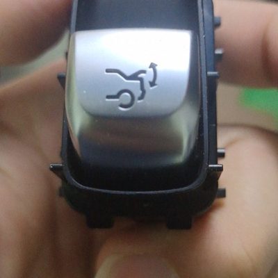 S系 S320L S400L  S600L 后备箱开关尾门按钮行李箱按键w222