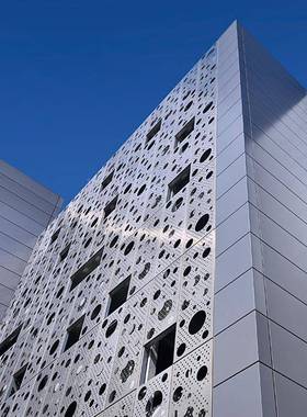 铝孔吊幕墙工冲程铝板单板厂家折202222弯弧形外墙顶冲孔铝单板