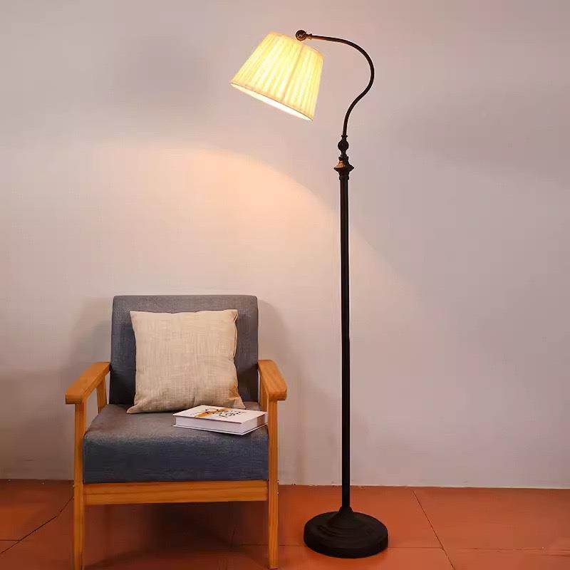 美式乡复古村卧房室床头学习台灯书桌护眼创意308调光台灯，落地