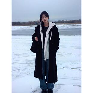 黑色西装毛呢大衣女高级感2025秋冬季新款赫本风加厚正肩呢子外套