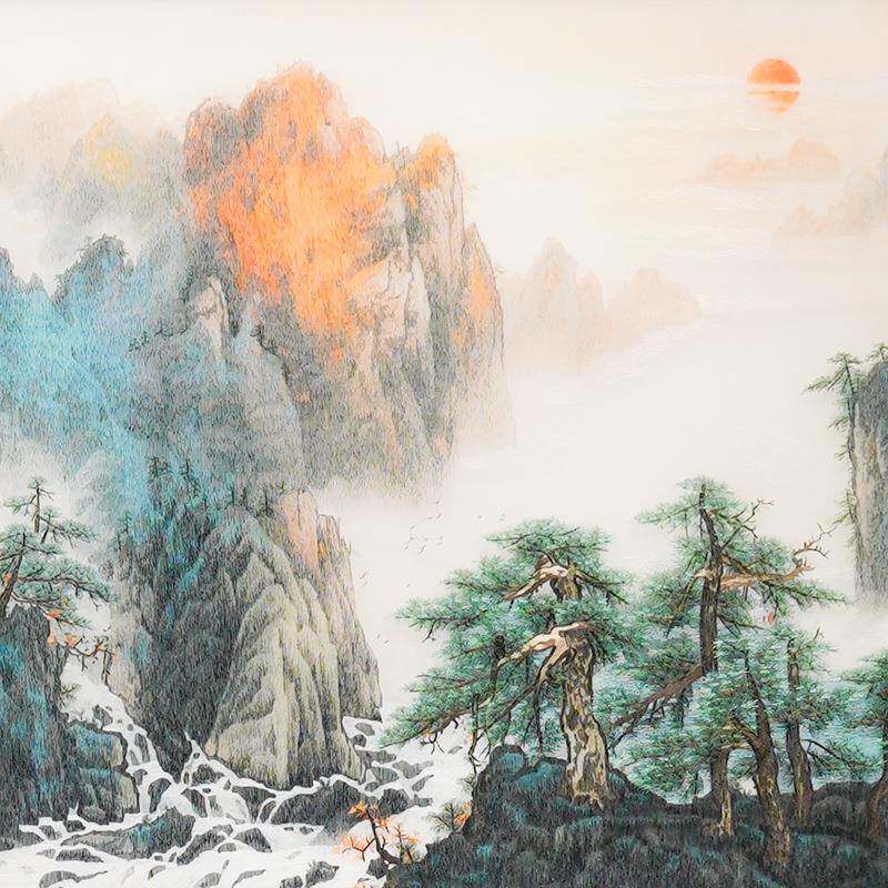 现代新中69黄山式山水发风景黄图山烟霞纯手工苏绣刺绣大装幅沙客