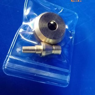 32 13金马打孔机夹头 宝玛机内牙夹铜管夹 穿孔机配件 线割 E071