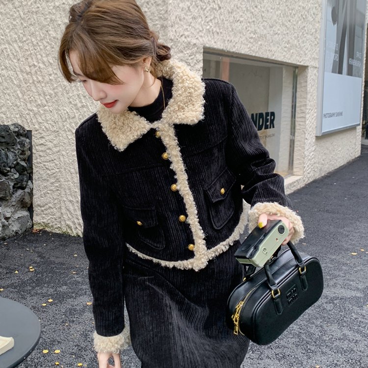 羊羔毛拼接小香风套装裙女秋冬2025新款盐系轻熟韩系半身裙两件套