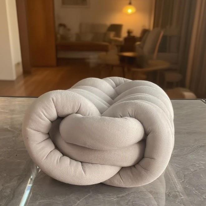 床20编25新款工织休无闲头靠手垫创意抱枕含芯腰枕高颜值居家午睡