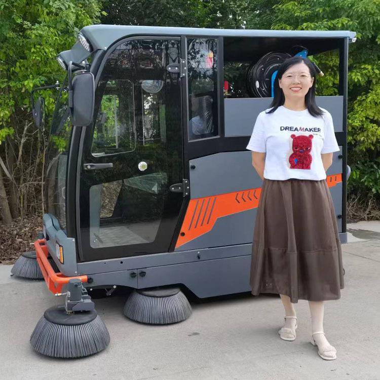 全封闭驾式电动扫地车道20581路清扫驶车小型自动扫地车2环100卫