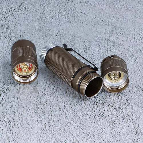 21S21沙色L00一体仓沙直筒7XM-L灯珠A恒流户外强光2200色lm手电6