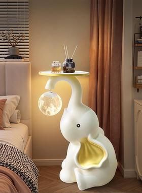 意大创象客厅型落地摆大件电沙BAI视柜发旁托盘收纳轻奢高档装饰