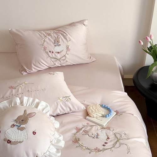 可爱美卡通00CGL42-Lbs长绒棉刺绣四件套高支纯棉床被套全1棉床上