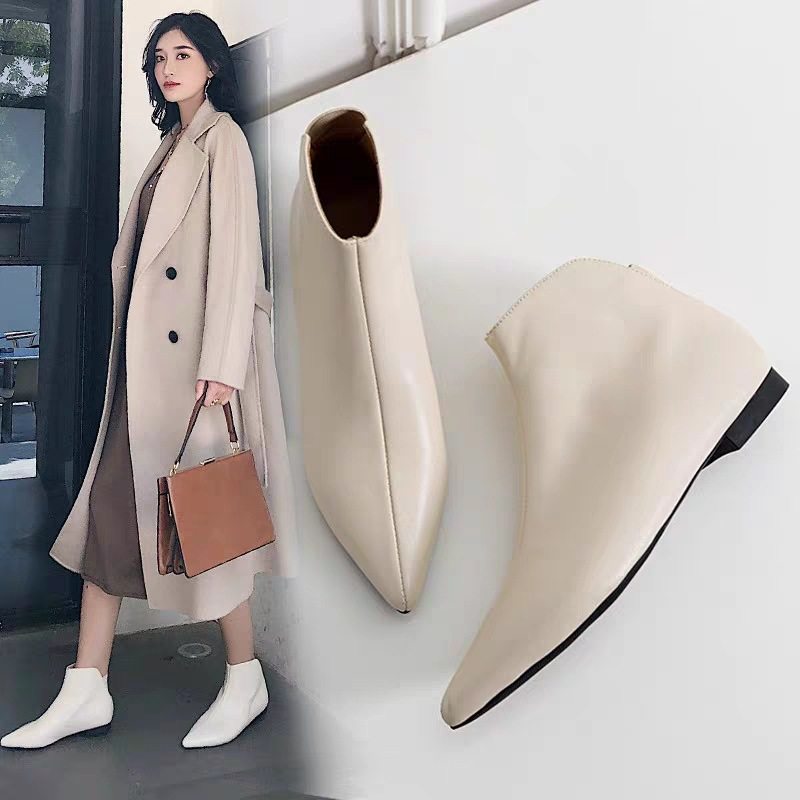 小码及裸靴31 32 33尖头平底短靴女大尺码黑色软底百搭马丁靴41-4,女鞋,马丁靴,淘宝优惠券,粉丝福利购,淘宝优惠卷