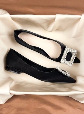 法式气质水钻黑色尖头平底鞋女2024夏季新款浅口软底工作职业单鞋