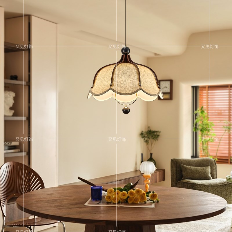 法式中古风花g朵布艺餐厅吧台吊灯复古实木款卧室书房创意温馨灯