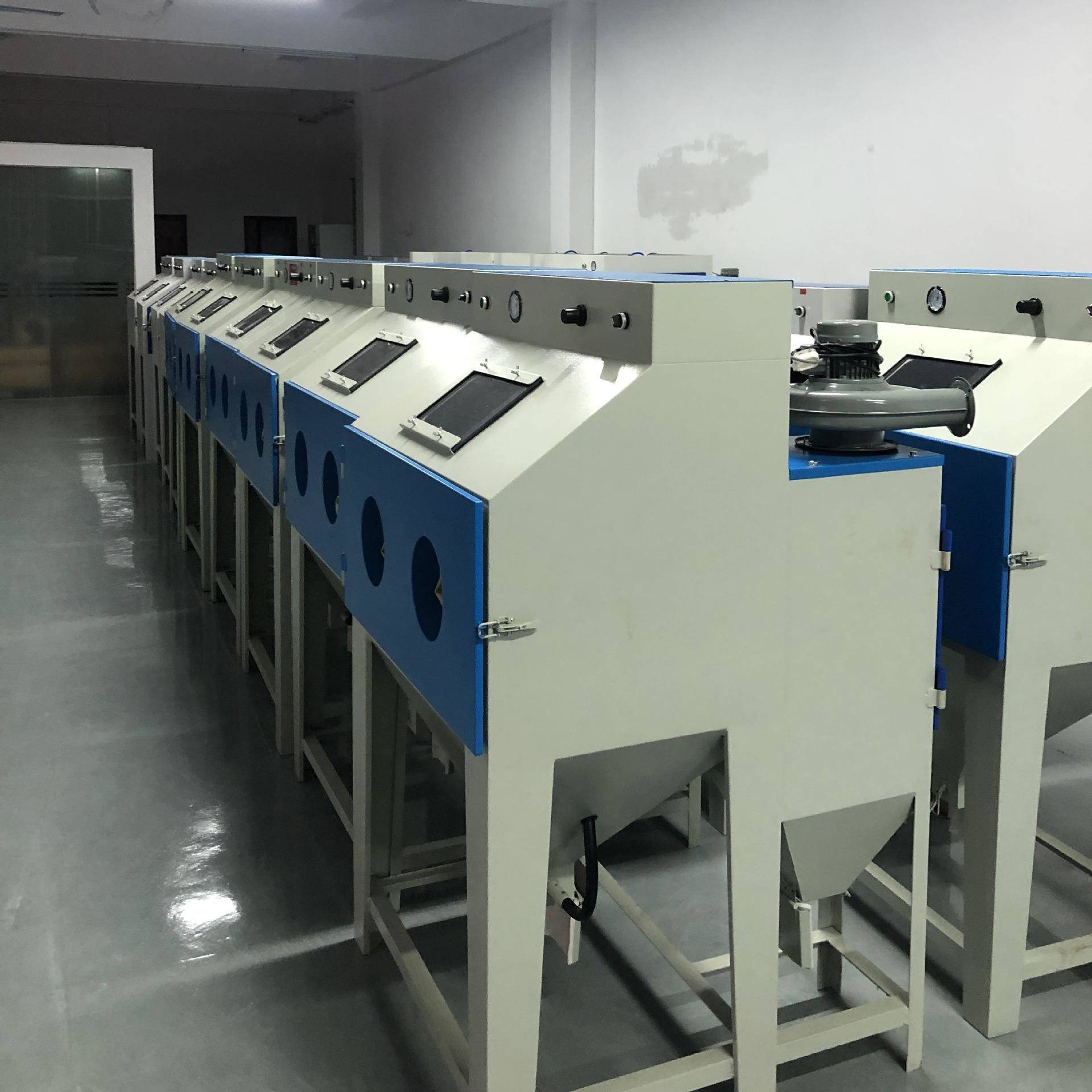 环保喷砂机厂家1010型铝件亚克力磨砂模具清理打沙箱式手动喷砂机