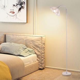 新款 奶卧油风落地灯297简约现代创意氛花朵客厅室边床灯轻奢围灯