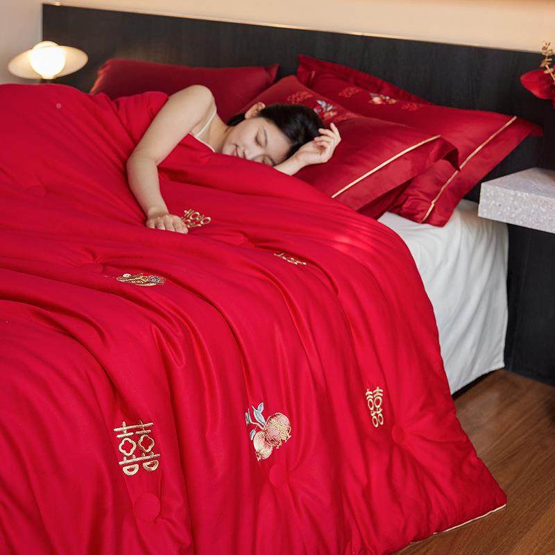 100绒棉蚕丝蛋白婚庆S被刺绣春秋长被保暖冬被002*MW001230cm,床上用品,化纤被,淘宝优惠券,粉丝福利购,淘宝优惠卷