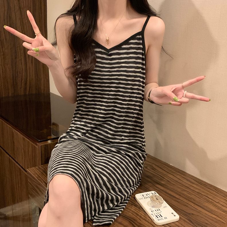 纯黑色条纹女士纯棉欲吊带睡裙女夏季春夏v领睡衣裙子休闲天风小