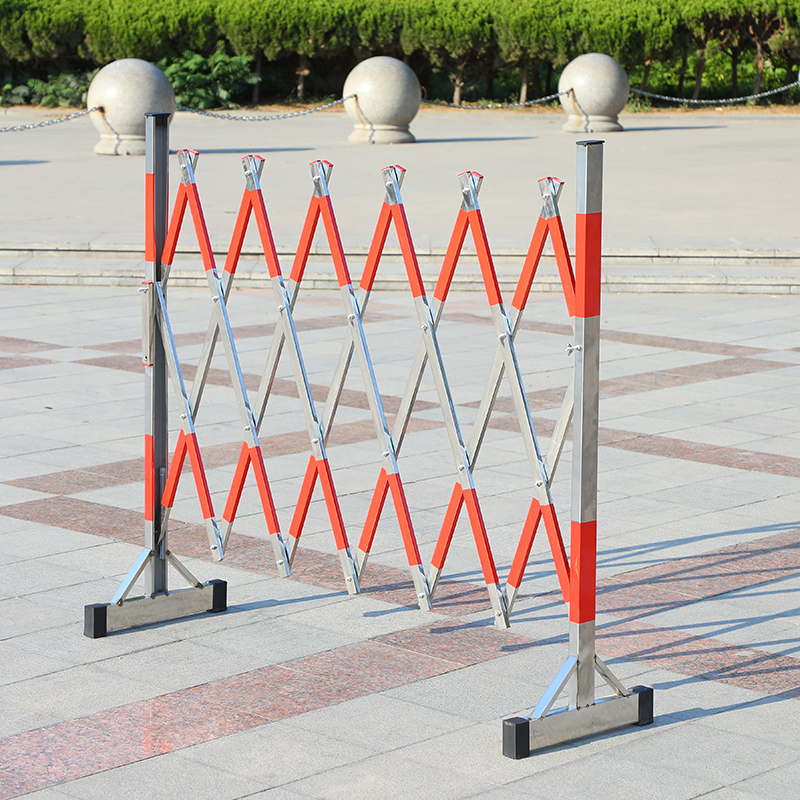 不锈钢伸缩围栏可移动折叠护栏幼儿园围挡安全施工活动隔离防护栏