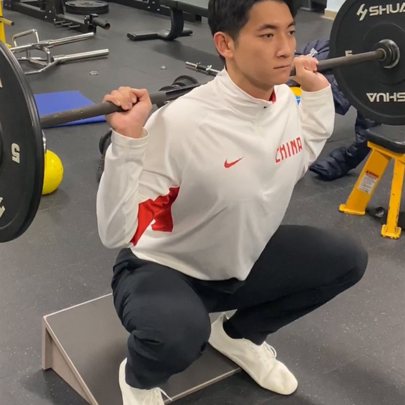 深蹲斜板 能深蹲的拉筋板 ATG深蹲 保护膝盖 加强膝盖
