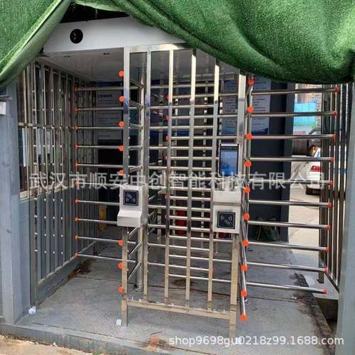 武汉工地实名制人脸识别对接住建局平台人脸机双通道全高闸通道闸