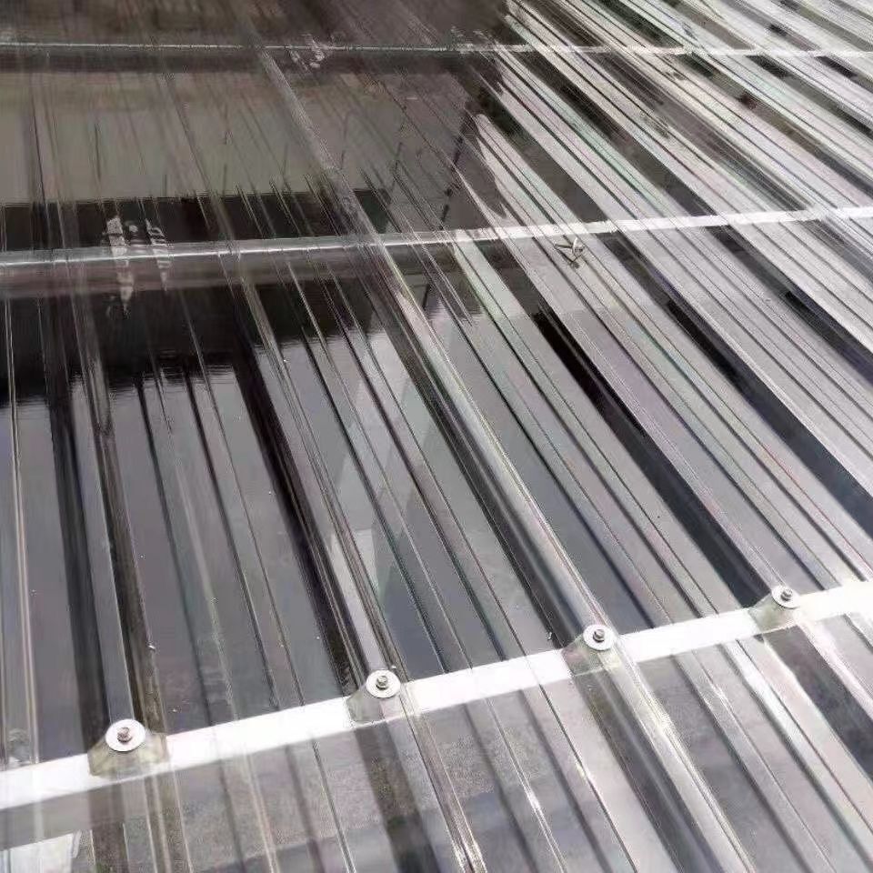 2.0厚全透明PC采光瓦PC塑料玻璃瓦屋顶车棚雨棚天井大棚840型