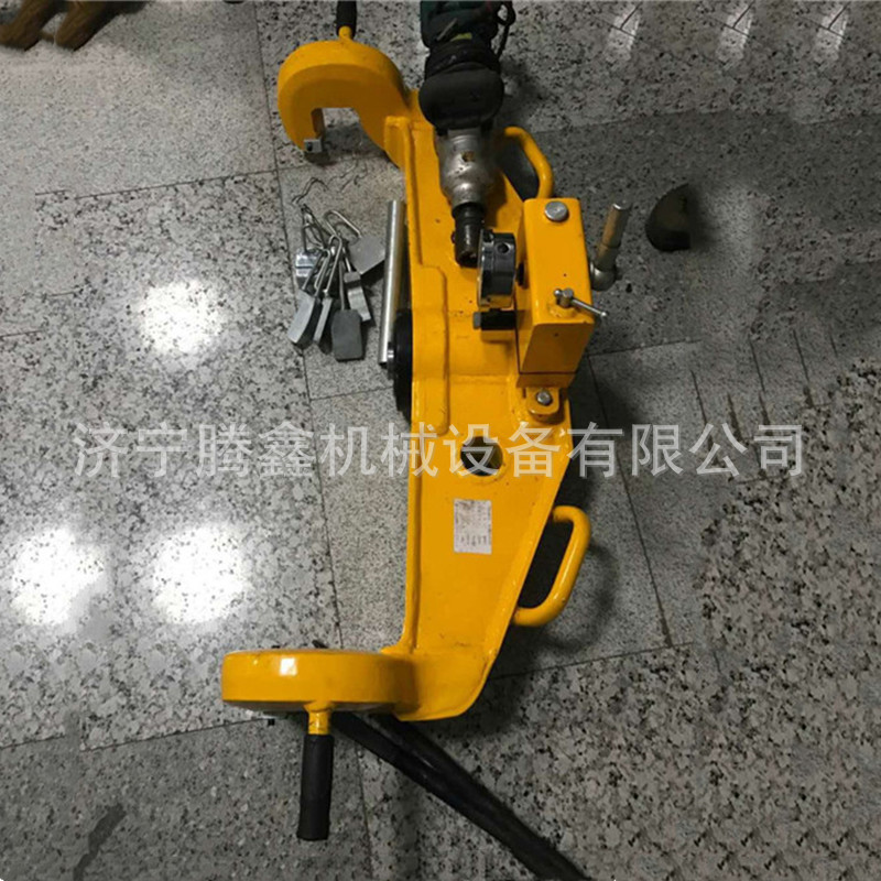 YJT-500型液压尖轨调直器 将尖轨或普通钢轨调直或弯曲 弯道器