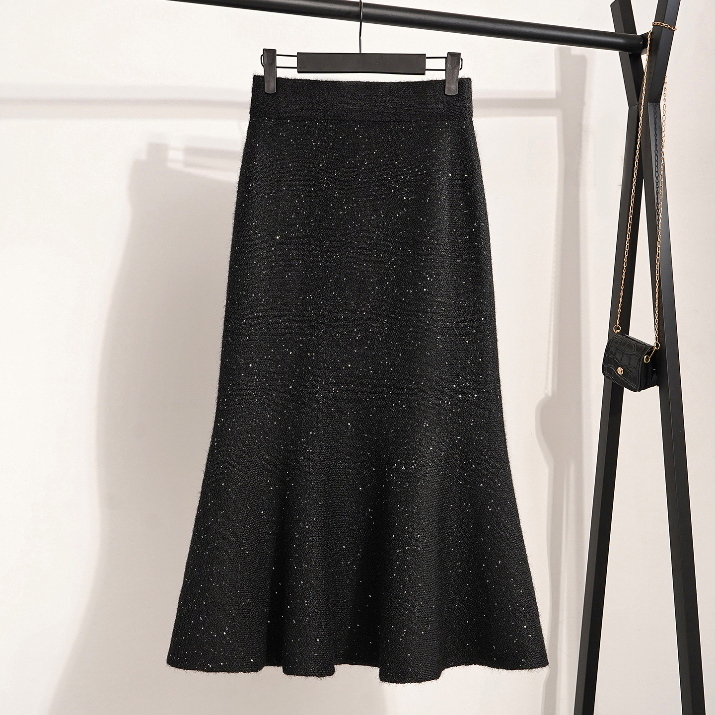黑色亮片鱼尾裙女春秋季2026新款高腰中长款包臀裙加厚毛呢半身裙,女装/女士精品,半身裙,淘宝优惠券,粉丝福利购,淘宝优惠卷