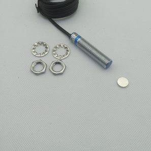 10全磁性开关L磁铁流直 M10N霍尔传感器2E常闭带华12MM三线H12D-