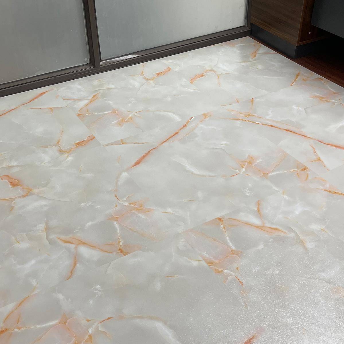 10平方地革泥地水QKW直接铺家自粘地板胶贴纸仿瓷用砖防水加厚耐
