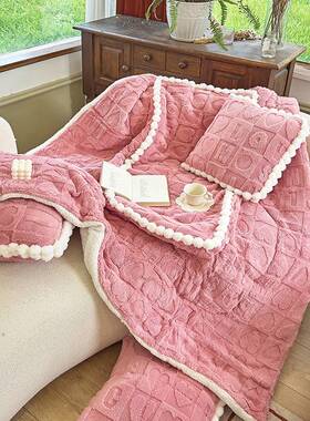 Z2J抱枕被新款塔芙绒毛球车载二合一两用靠枕折叠被子办公室午睡