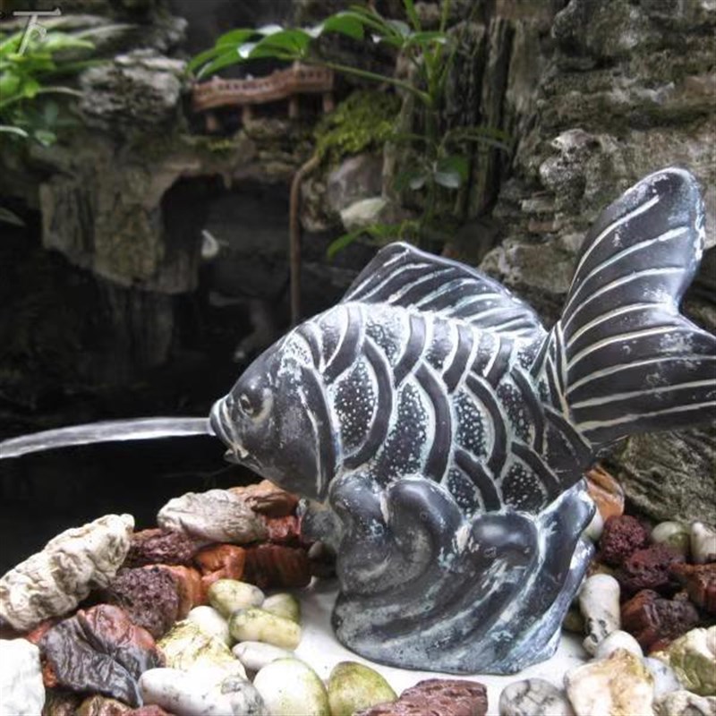 陶瓷喷水锦鲤鱼园林摆件庭院假山盆景花园鱼池家居流水招财装饰品