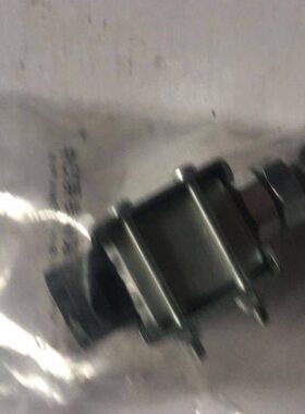 福田雷沃收割机配件原厂配件RG40RG50离合启动保护开关