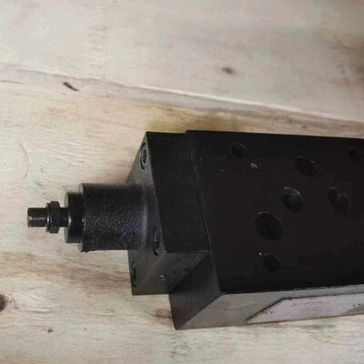 维拓斯VTOZ叠加减压阀WKG-031/210/50/100/75 WKG-033 WKG-034