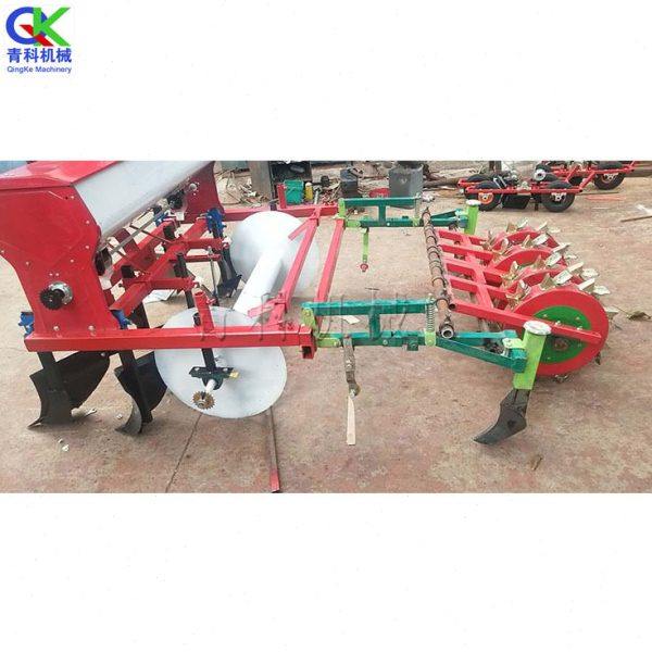 拖拉机悬挂式铺膜打孔机自走式种植机四行平土铺膜打孔播种一体机,农机/农具/农膜,播种栽苗器/地膜机,淘宝优惠券,粉丝福利购,淘宝优惠卷