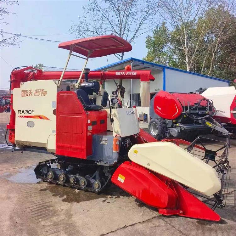 沃得谷神水稻小麦联合收割机 雷沃大马力履带式杂粮割台收割机