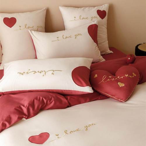 浪漫XY-9爱红色床单澳棉四心件撞色心贴套布绣爱结婚四件套