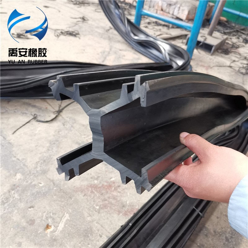 EP施工缝EB型变形缝中埋钢边背贴外贴式三元乙丙橡胶止水带651