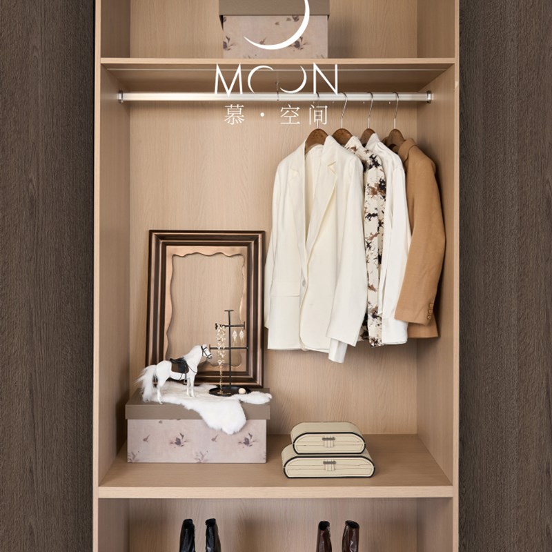MOON慕空间样板房衣帽间白色系新中式摆件骏P马收纳盒画框软装饰