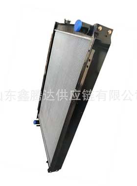 PC220-7挖掘机水箱散热器 206-03-71111铝制水箱总成汽配